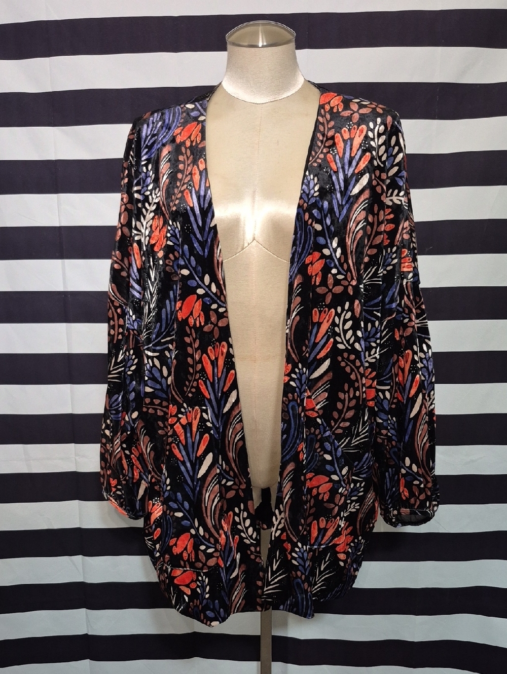 Rare Oversized Floral Velvet Open Cardigan - Coral & Blue Print